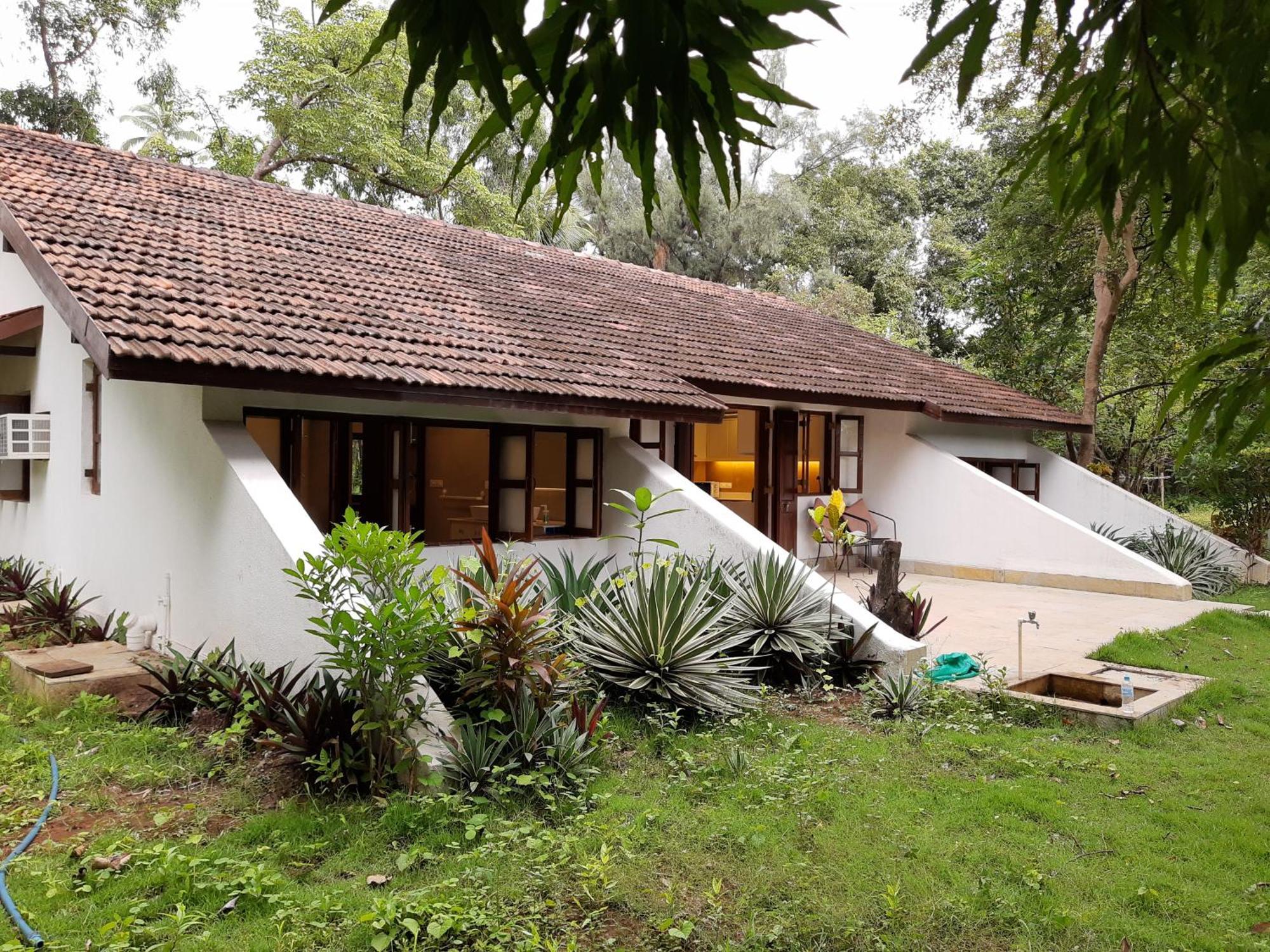 Banyan House - Luxurious 4 Bedroom Villa On One Acre, Near The Beach Nagaon  Exterior foto